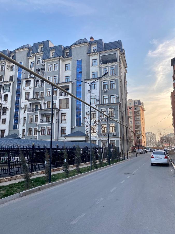 Spacious Apartment In New Building, Near The City Center And Airport Ташкент Экстерьер фото